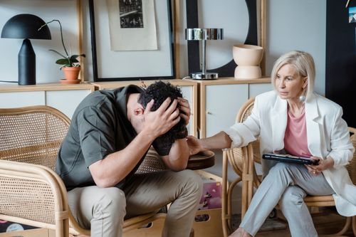 What Is the Difference Between a Counselor, a Therapist, and a Psychiatrist?